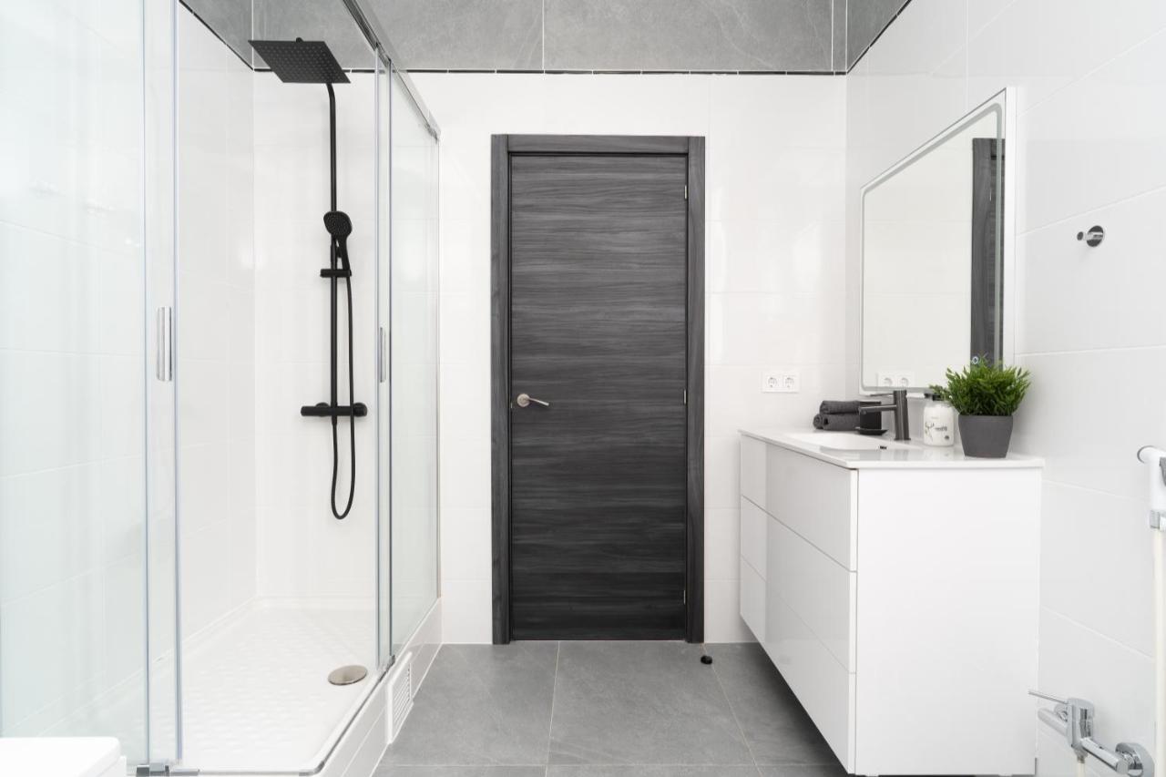 Lejlighed 5br - 3bh Luxury In The City Center Barcelona